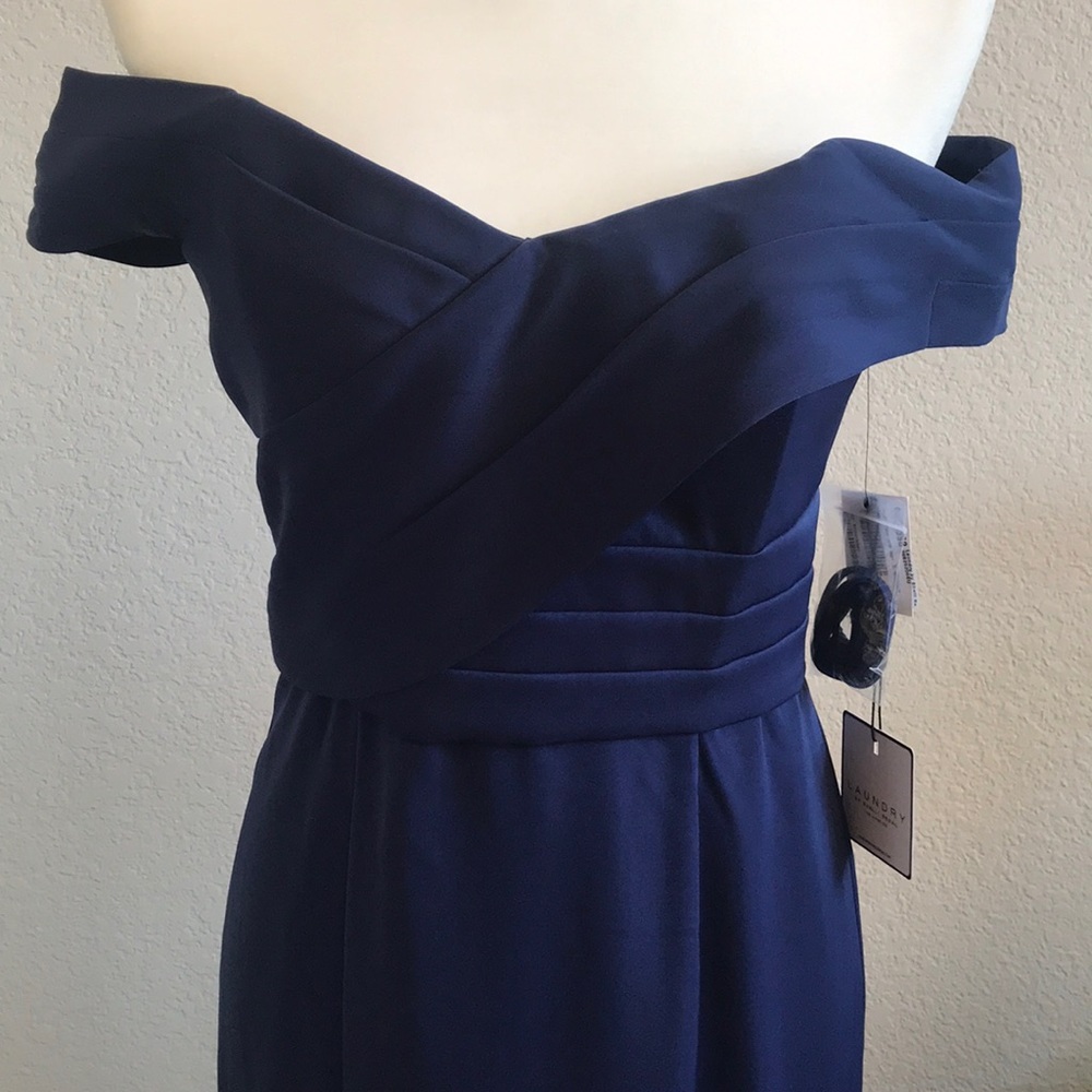 Laundry by Shelli Segal Off the Shoulder Gown - 2 - Picture 3 of 8